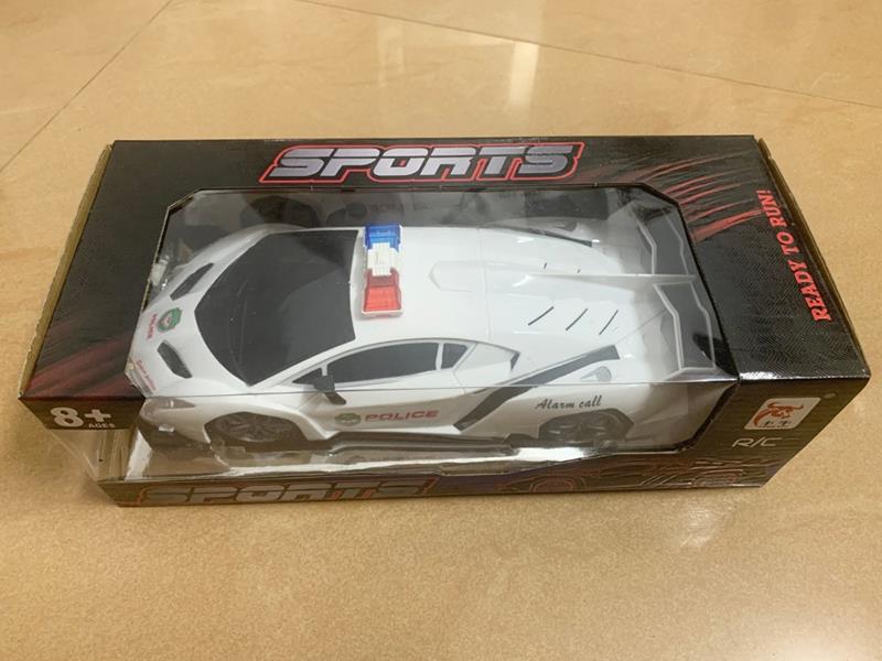 1:16 4-Channel Remote Control Police Car(Not Included Batteries)