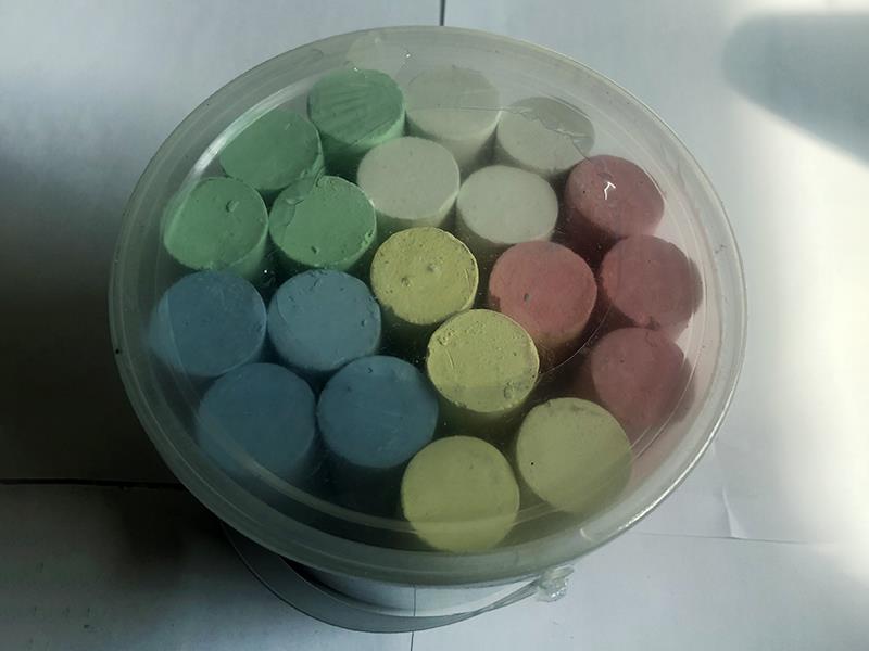 20 Chalk Sticks