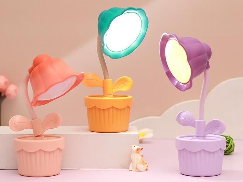 Potted Plant Table Lamp