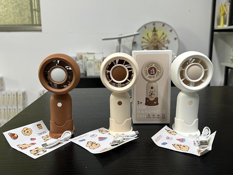 DIY Capybara Three-Speed Handheld Fan
