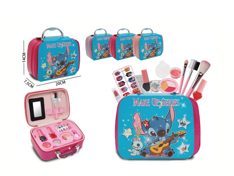A Three-Color Mixed Bag Of Stephen'S Hand-Held Makeup Bags