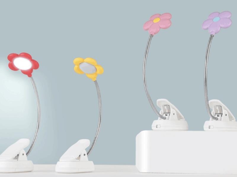 Five-Leaf Plum Night Light (Rechargeable Version) - 350mAh