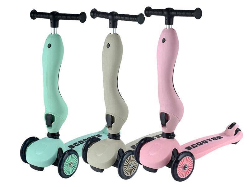 Three-Wheeled Scooter With Seat Cushion