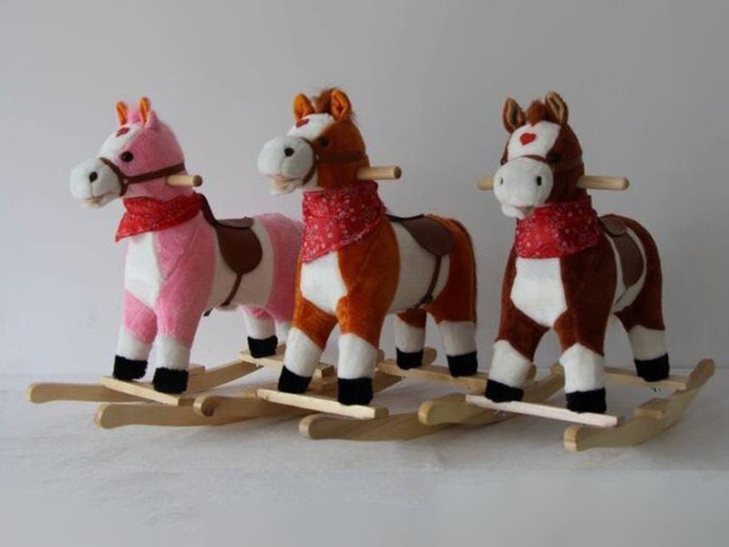 B/O Wooden Rocking Horse With Music
