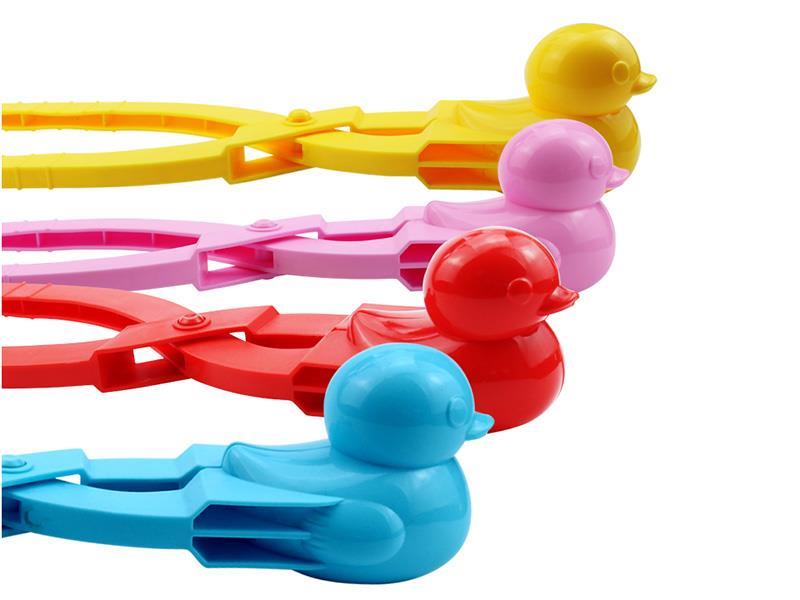 Duck Snowball Clip