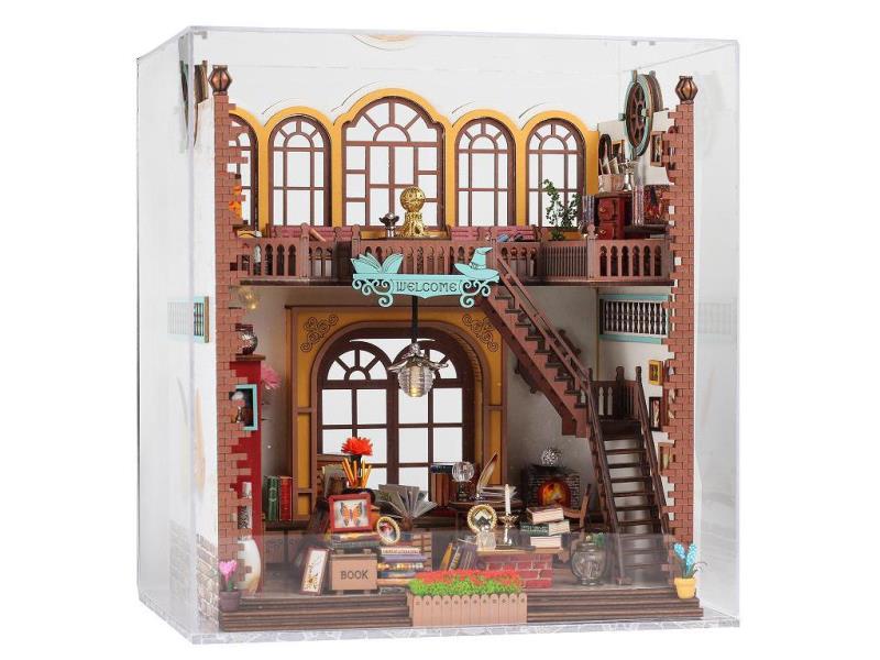 Magic Book House (with Dust Cover）