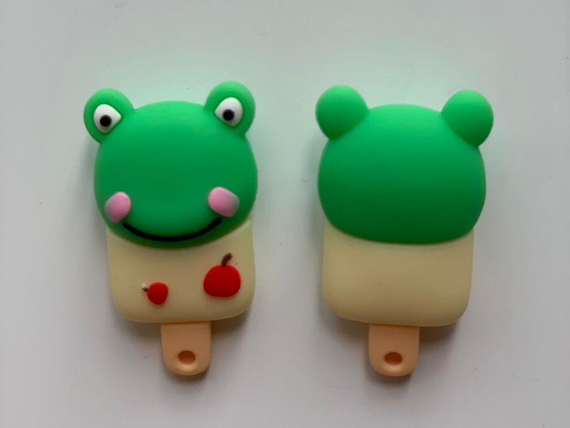 Key Chain: Frog Ice Cream