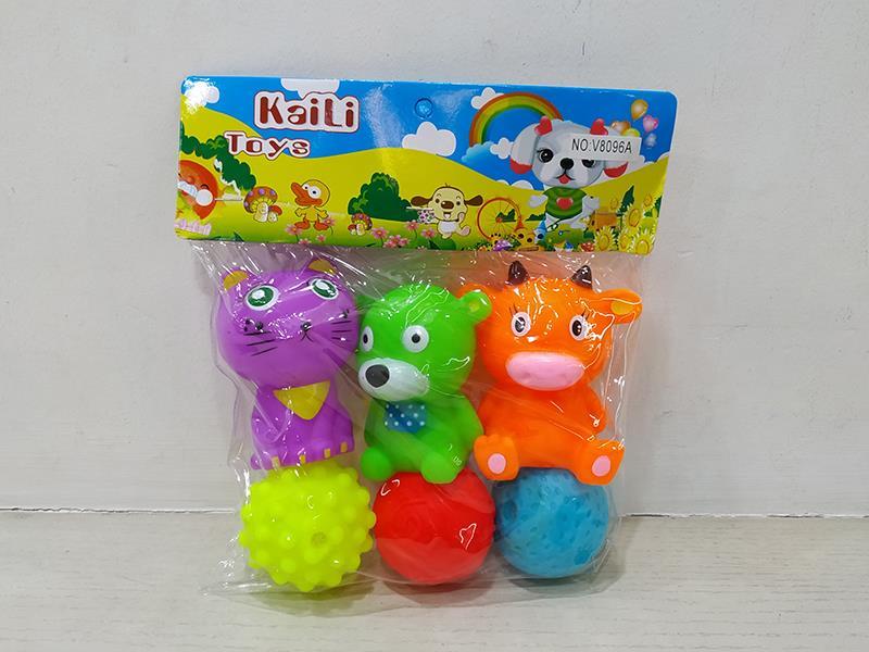 3 Vinyl Animals + 3 Ball