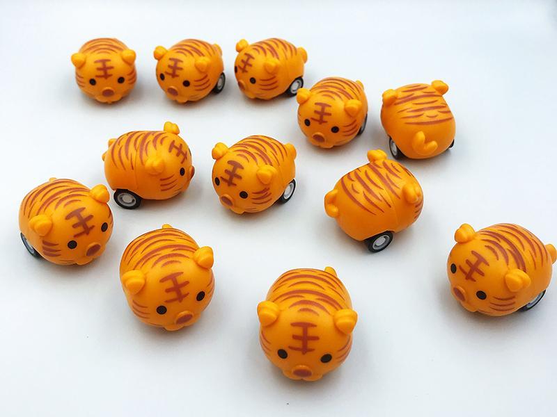 Pull Back Tiger Car