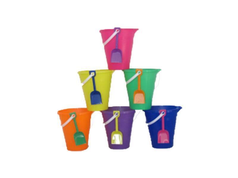 9" Sand Bucket With Shovel