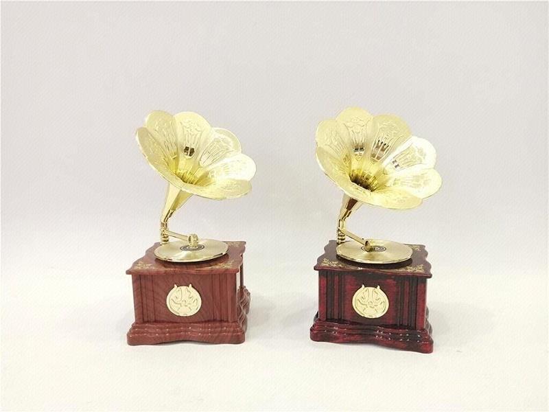 Mini Simulated Phonograph With Eight Tones On The Wind