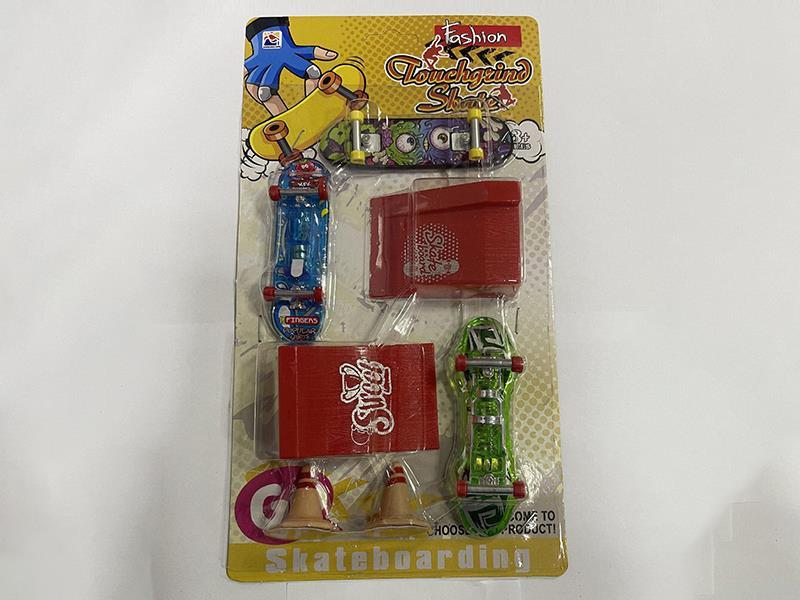 Finger Skateboard Set