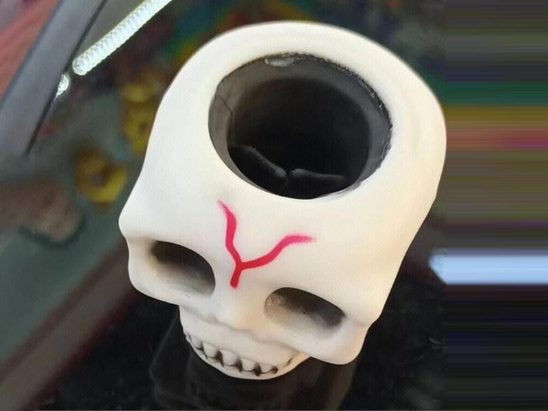 Skull Hair Leakage Toy