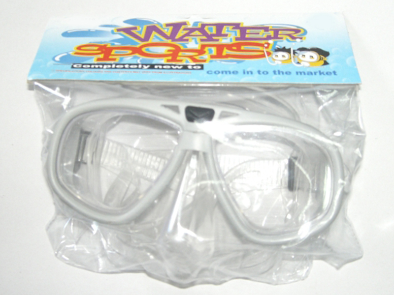 SWIMMING GLASSES