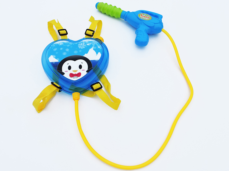 penguin Heart-shaped Water Gun Kitbag