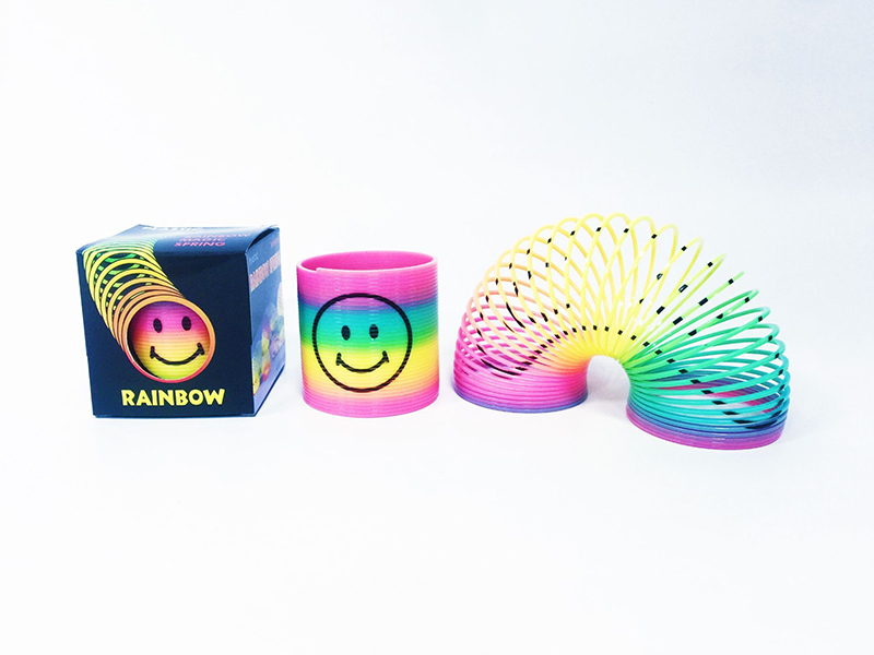 Smiling Face Rainbow Circle