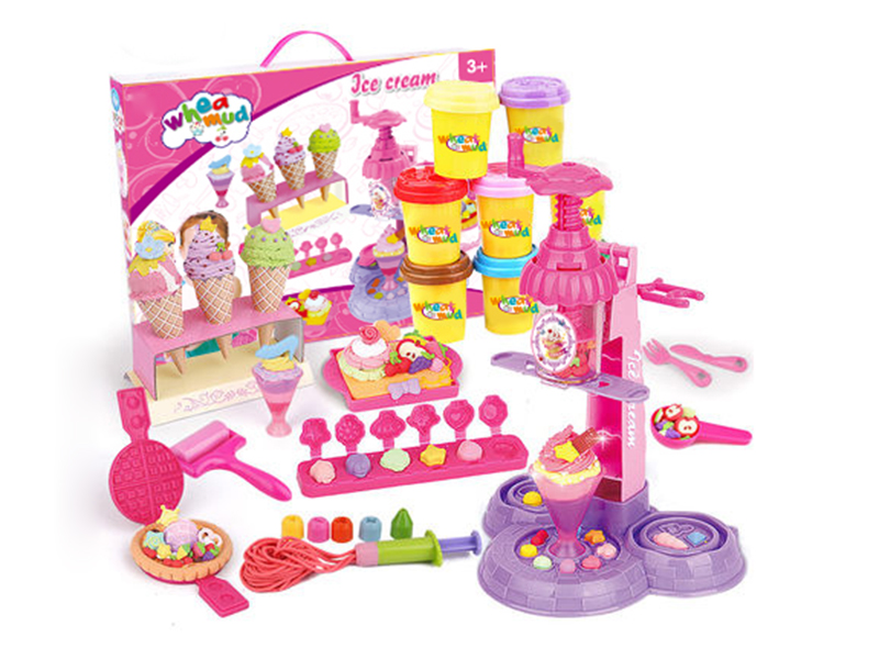 Ice Cream Machine With Play Dough
