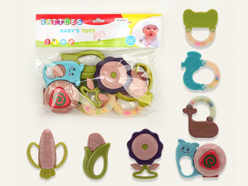 7 Rattle & Teether