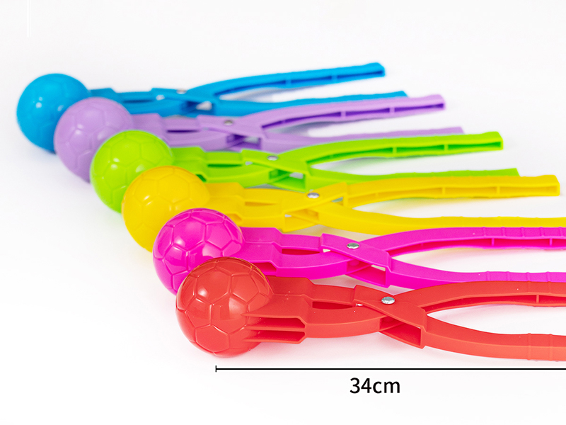 Large Football Snowball Clip 34cm