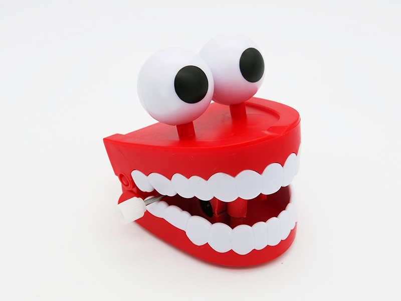 Wind Up Jumping Teeth