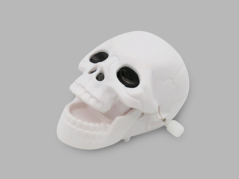 Wind Up White Skull (ABS Material)