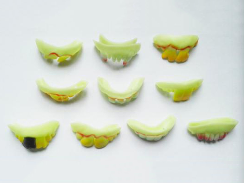 Halloween Easter Glow-In-The-Dark Denture