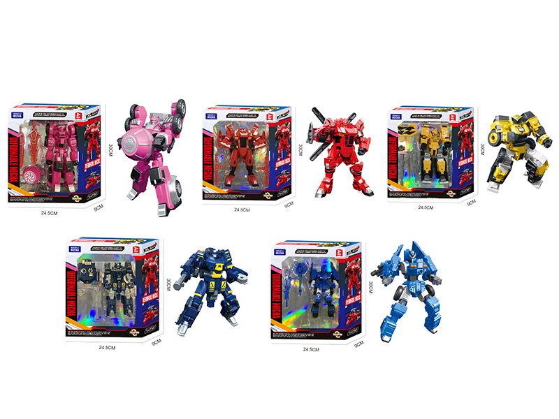 Deformable Mecha With Weapon