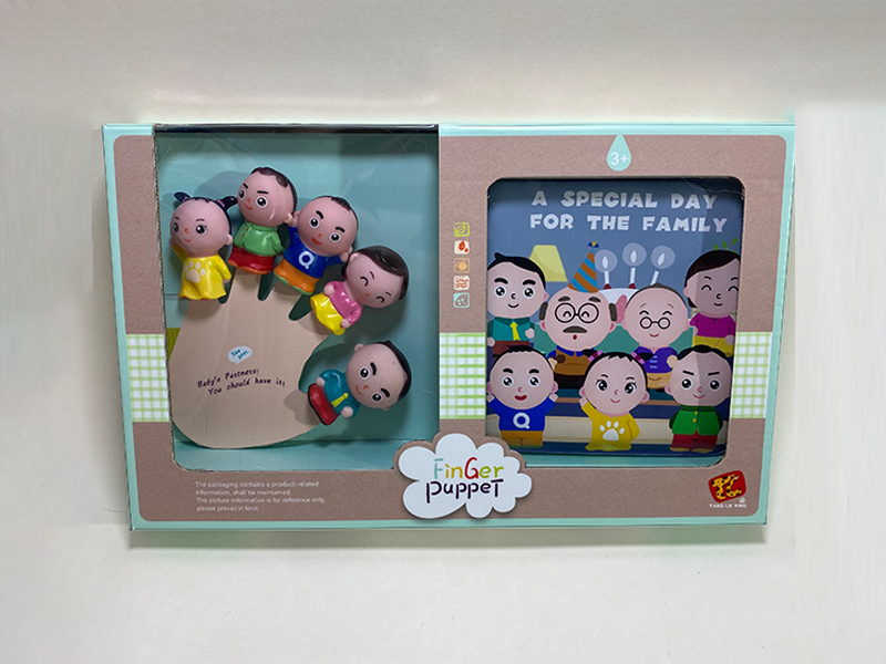 Family Finger Doll + Story Bath Book