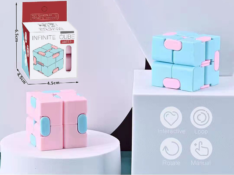 Infinite Rubik's Cube