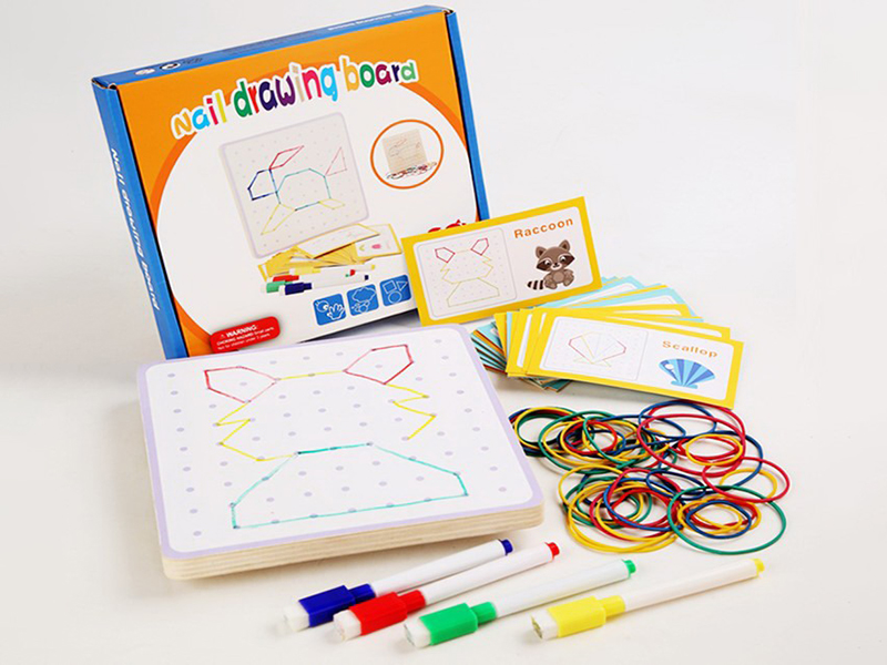 Wooden Nail Drawing Borad