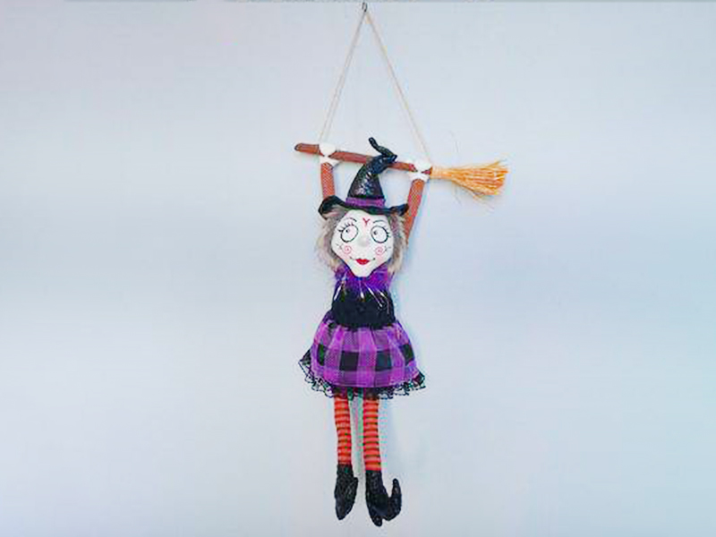 (Light Control)Singing And Kicking Witch