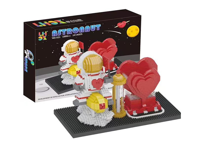 Astronaut Pen Pot Micro Granular Building Blocks 1888PCS