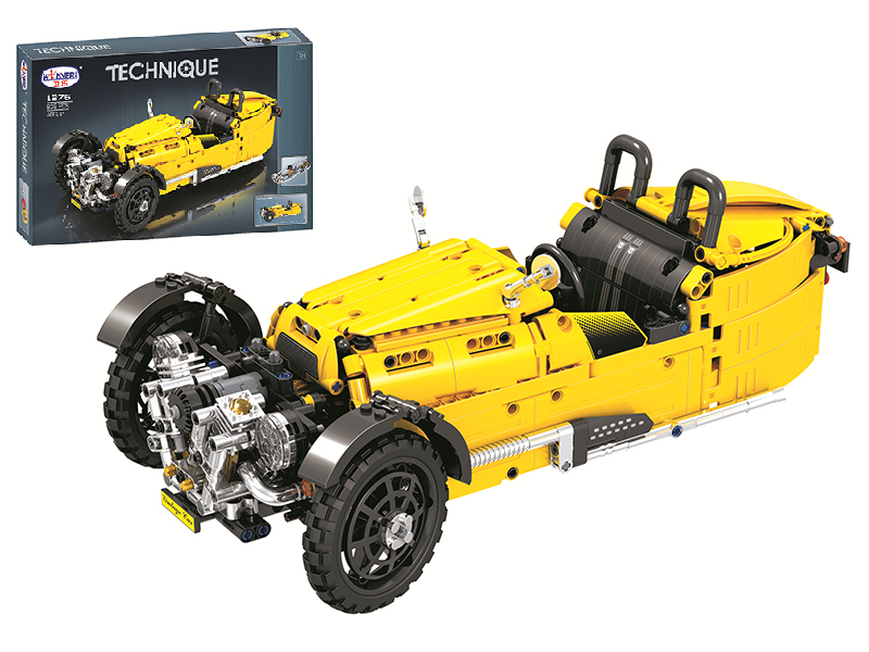 Three Wheeled Vintage Car Building Blocks 838pcs