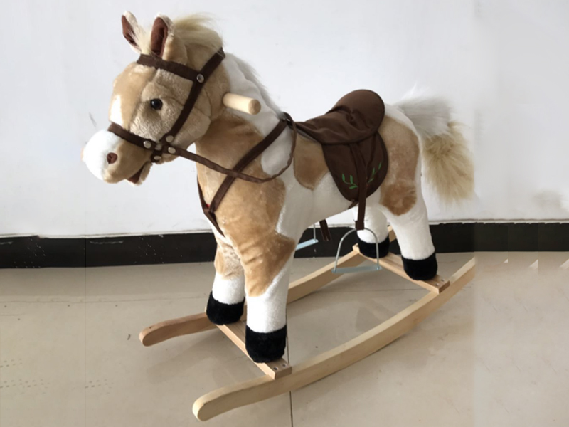 B/O Wooden Rocking Horse With Music