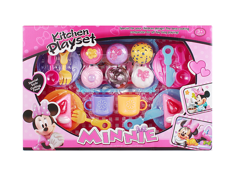 Minnie Tableware With Cake