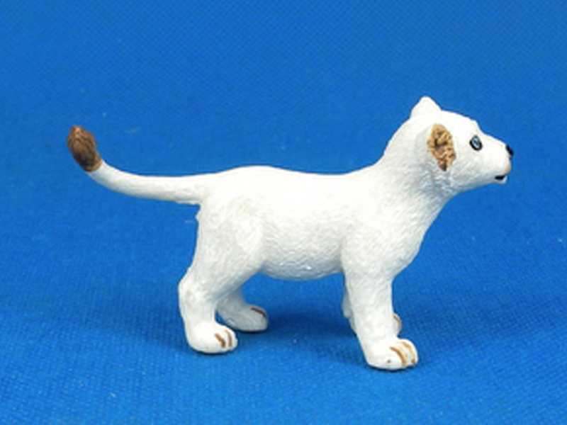 Standing White Cubs