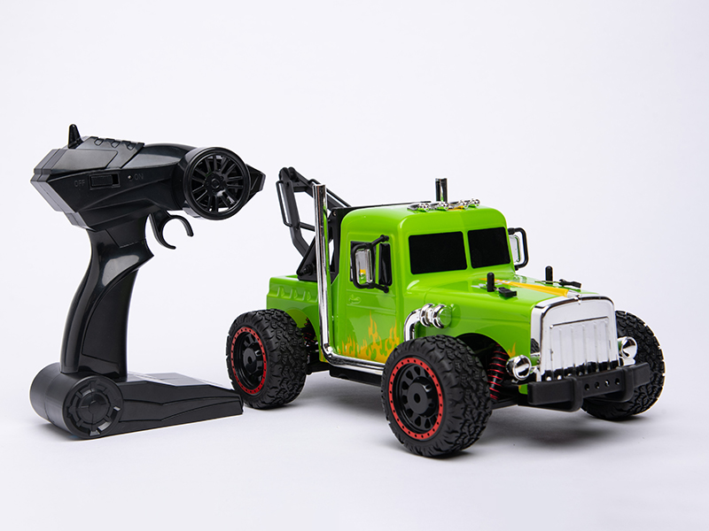 1:16 2.4G 4-Channel Remote Control Car