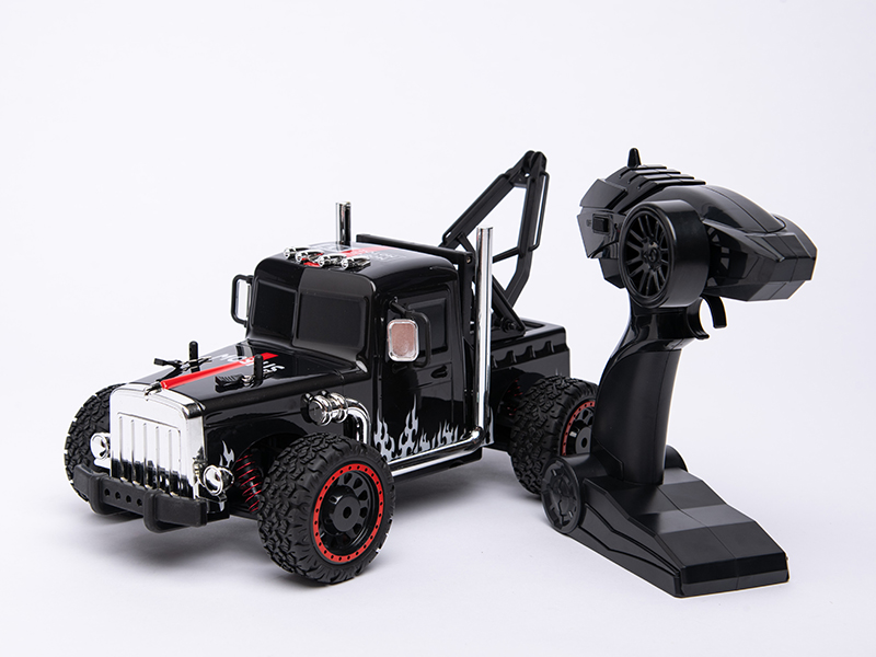 1:16 2.4G 4-Channel Remote Control Car