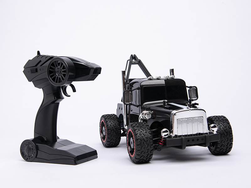 1:16 2.4G 4-Channel Remote Control Car