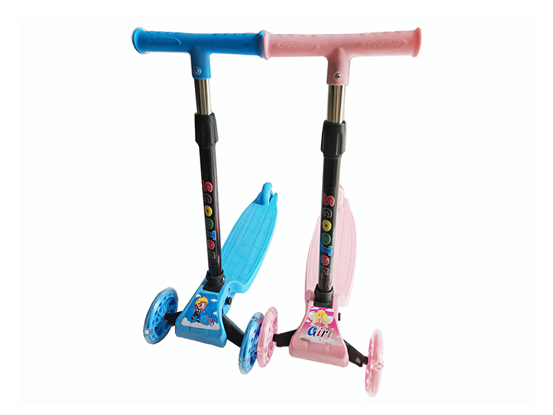 Three-wheel scooter With PU wheel With light