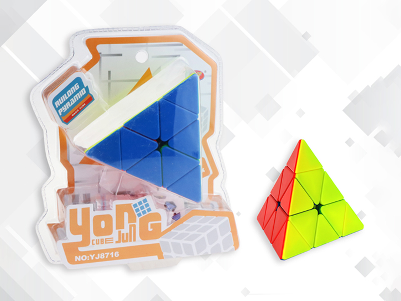 Pyramid Magic Cube