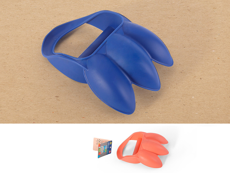 Beach Toys Wolverine Claw