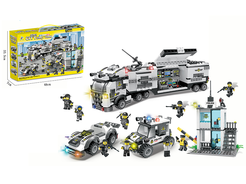City SWAT Team 3 In 1 Building Blocks(Including 8 Dolls) 858pcs
