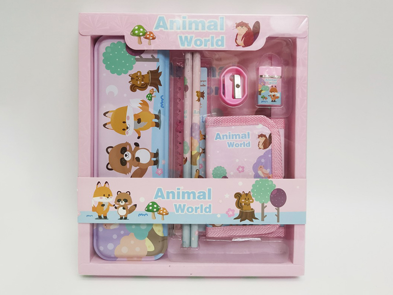 Animals World Stationery Set + Wallet