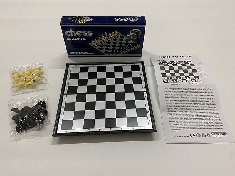 Magnetic National Standard Chess