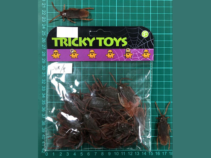 24PCS Cockroach Toy