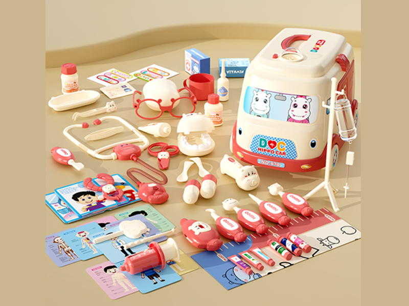 58Pcs Pink Ambulance Doctor Toy