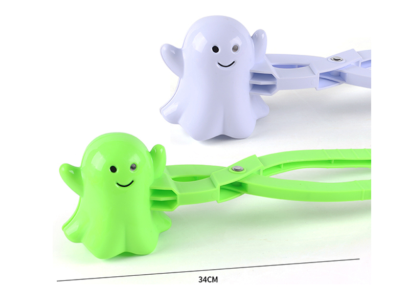 Halloween Ghost Snow Clip