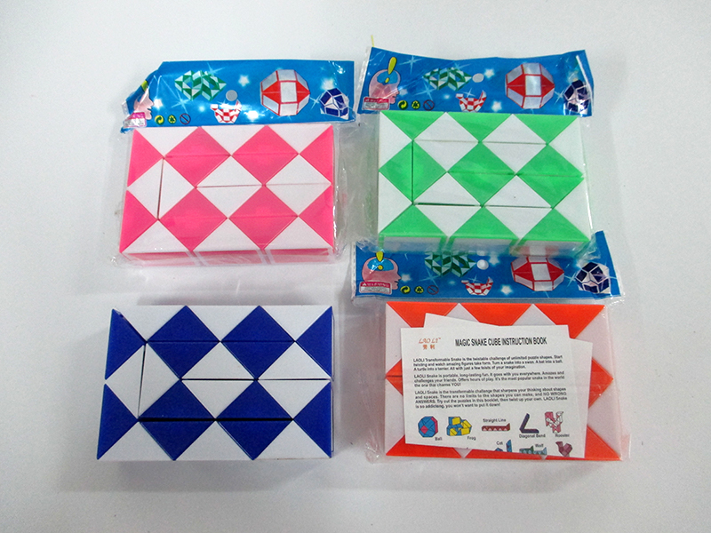 24 Section Magic Ruler With Spring