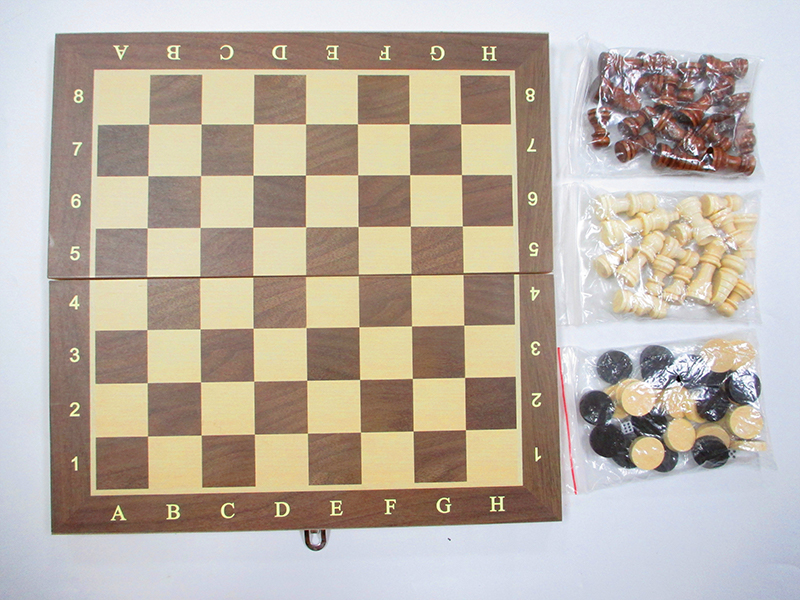 Wooden Chess Toy Set